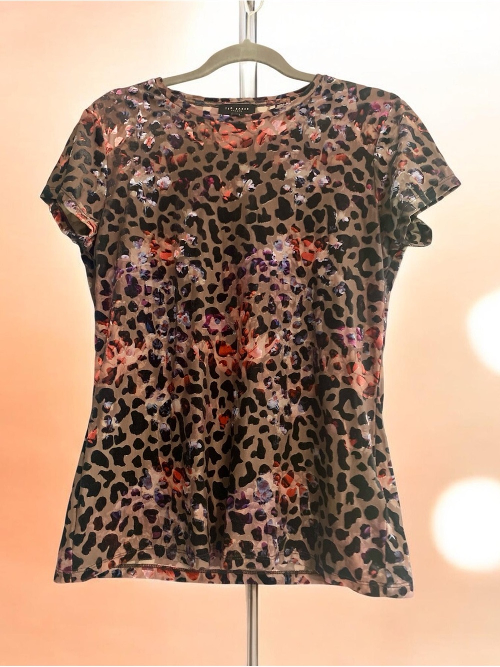 Ted Baker London Leopard Floral Velvet Mesh Crew Short Sleeve Tee Sz 3 (8)
